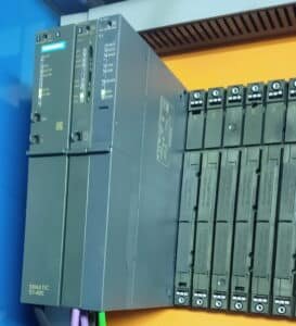 Automatización con PLC S7-400.